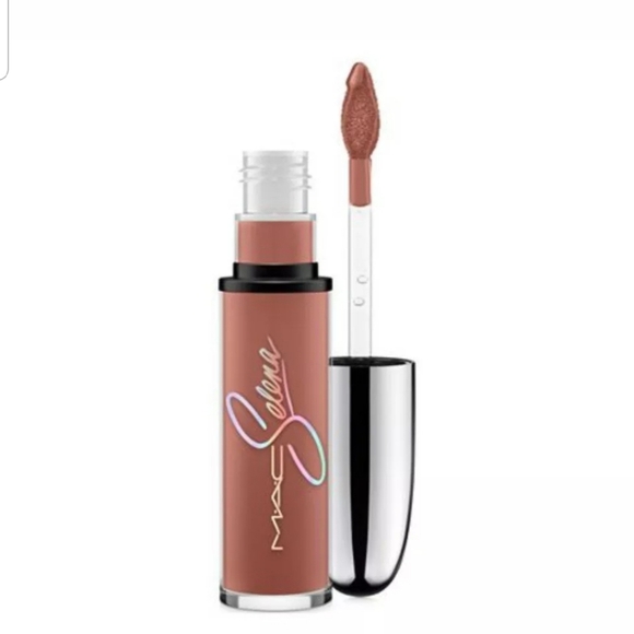 MAC SELENA BIG BERTHA LIQUID LIPCOLOUR​